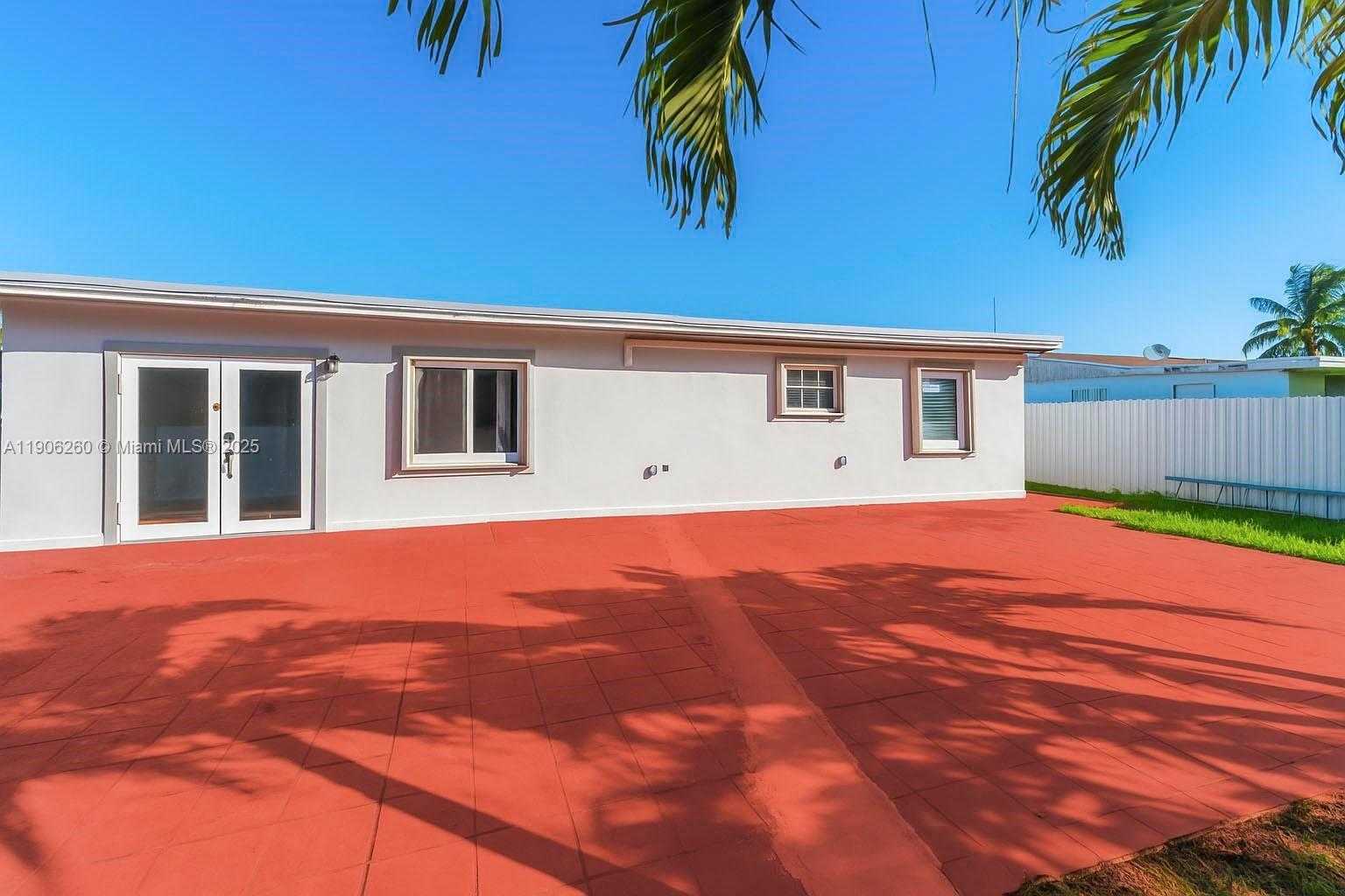 Small Image of 15430 SOUTH WEST 308 ST, Homestead Number 40