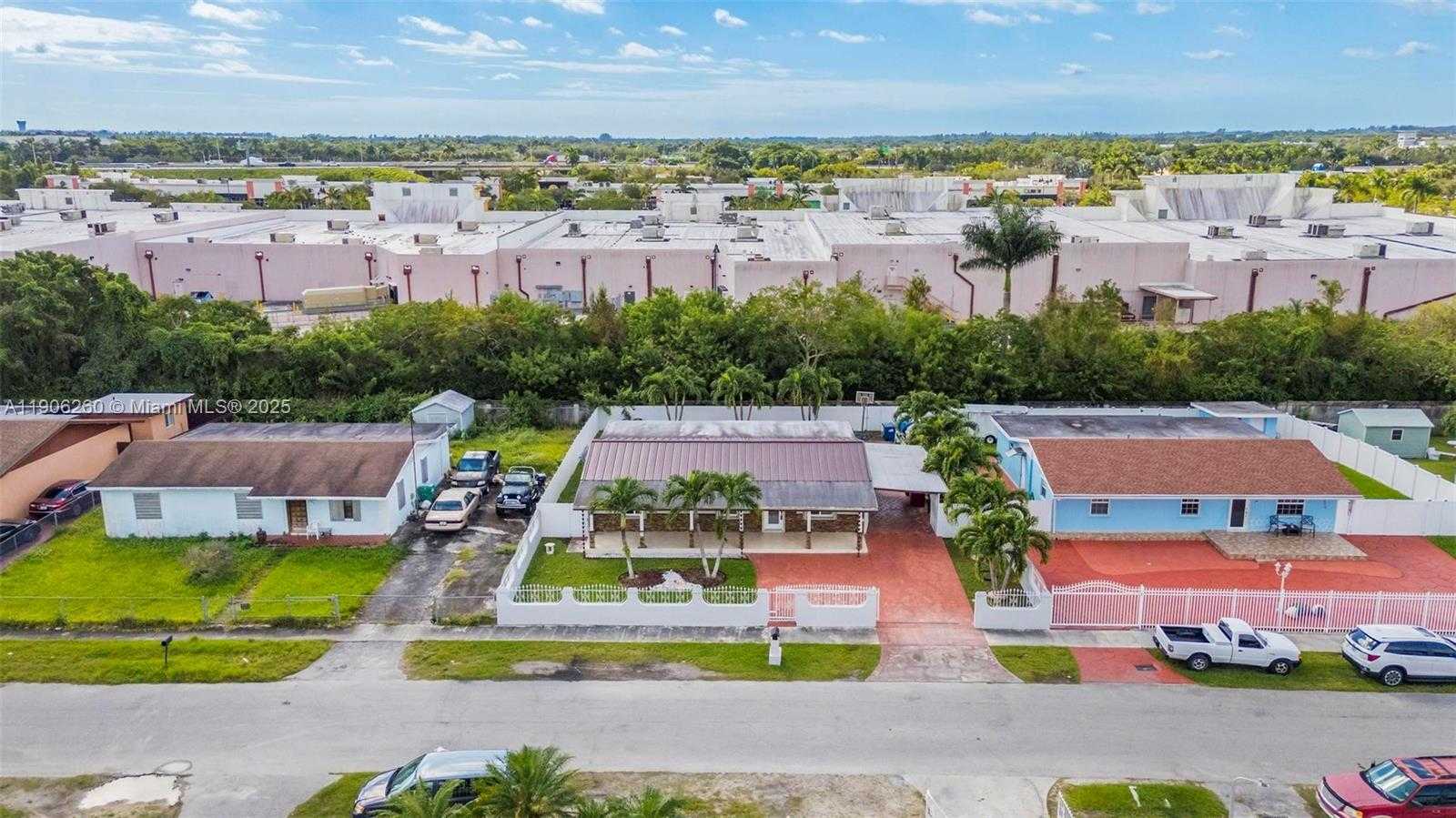 Small Image of 15430 SOUTH WEST 308 ST, Homestead Number 45