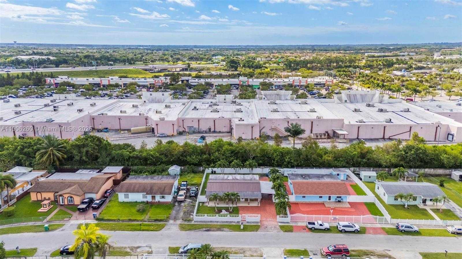 Small Image of 15430 SOUTH WEST 308 ST, Homestead Number 46