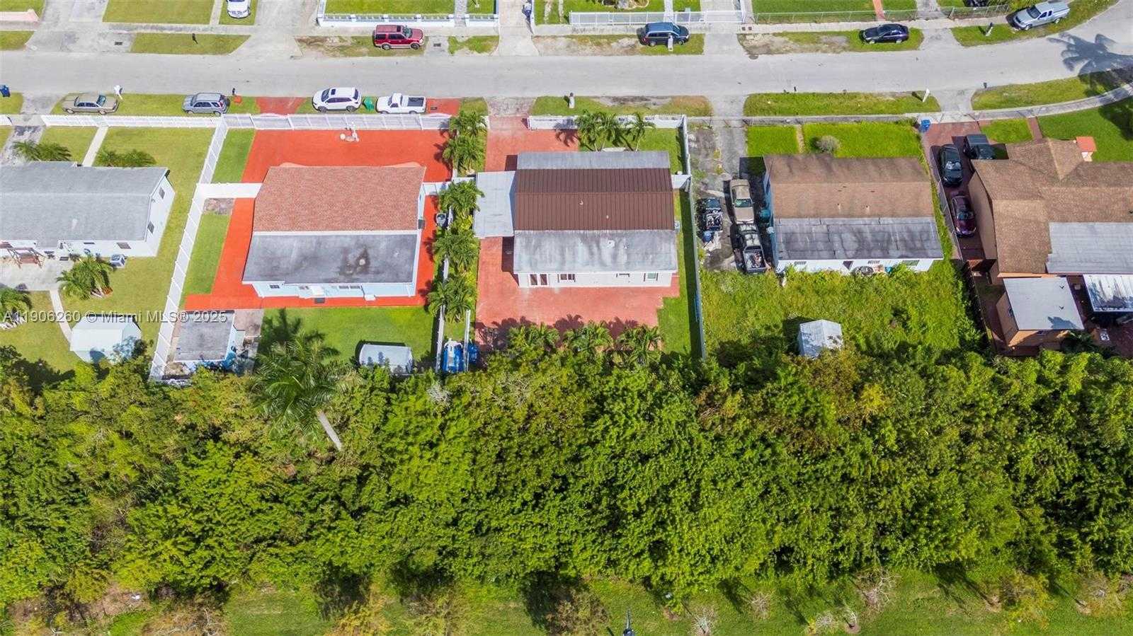 Small Image of 15430 SOUTH WEST 308 ST, Homestead Number 54