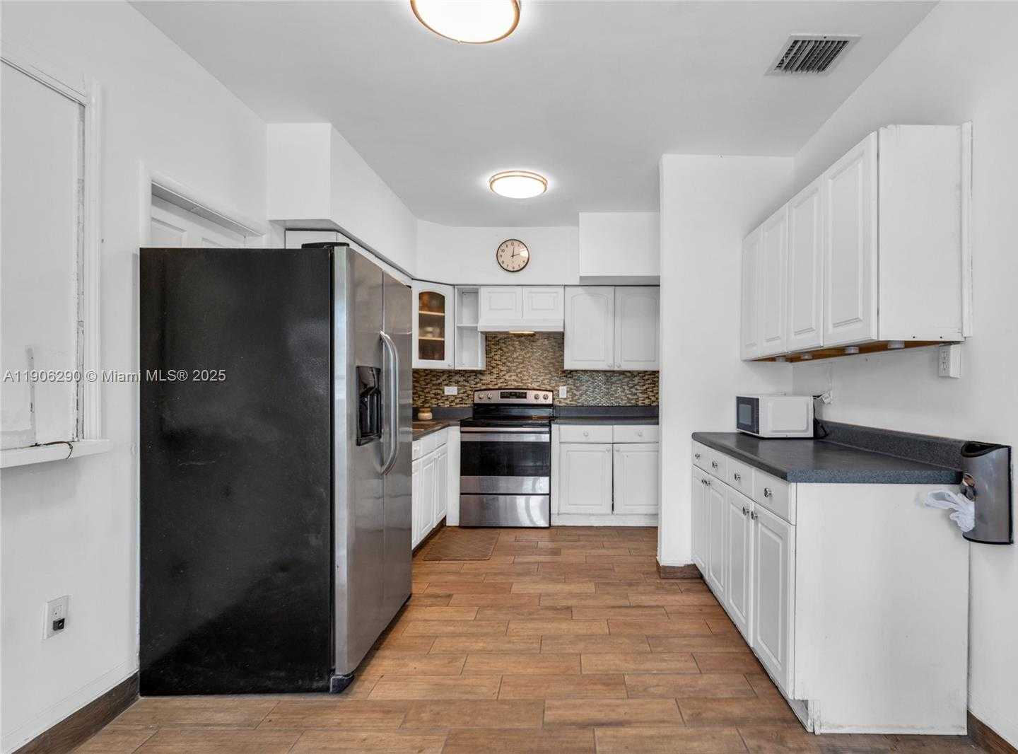 Small Image of 1499 NORTH EAST 174TH ST, North Miami Beach Number 15