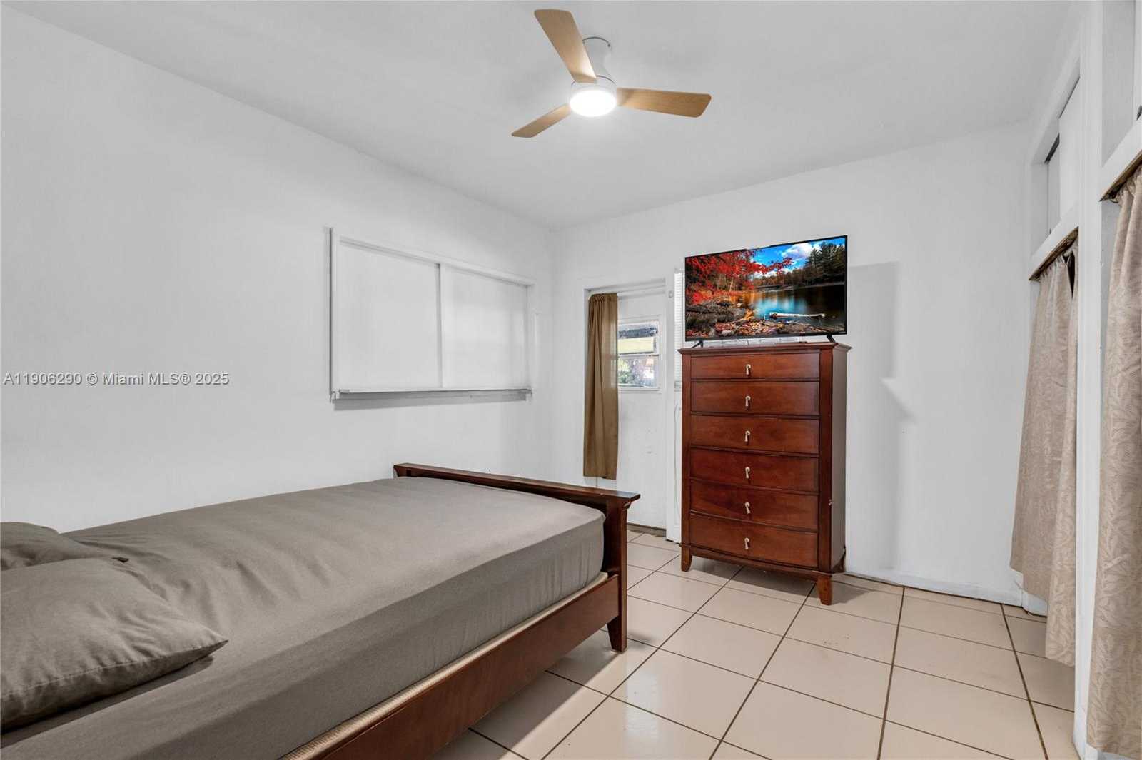 Small Image of 1499 NORTH EAST 174TH ST, North Miami Beach Number 17