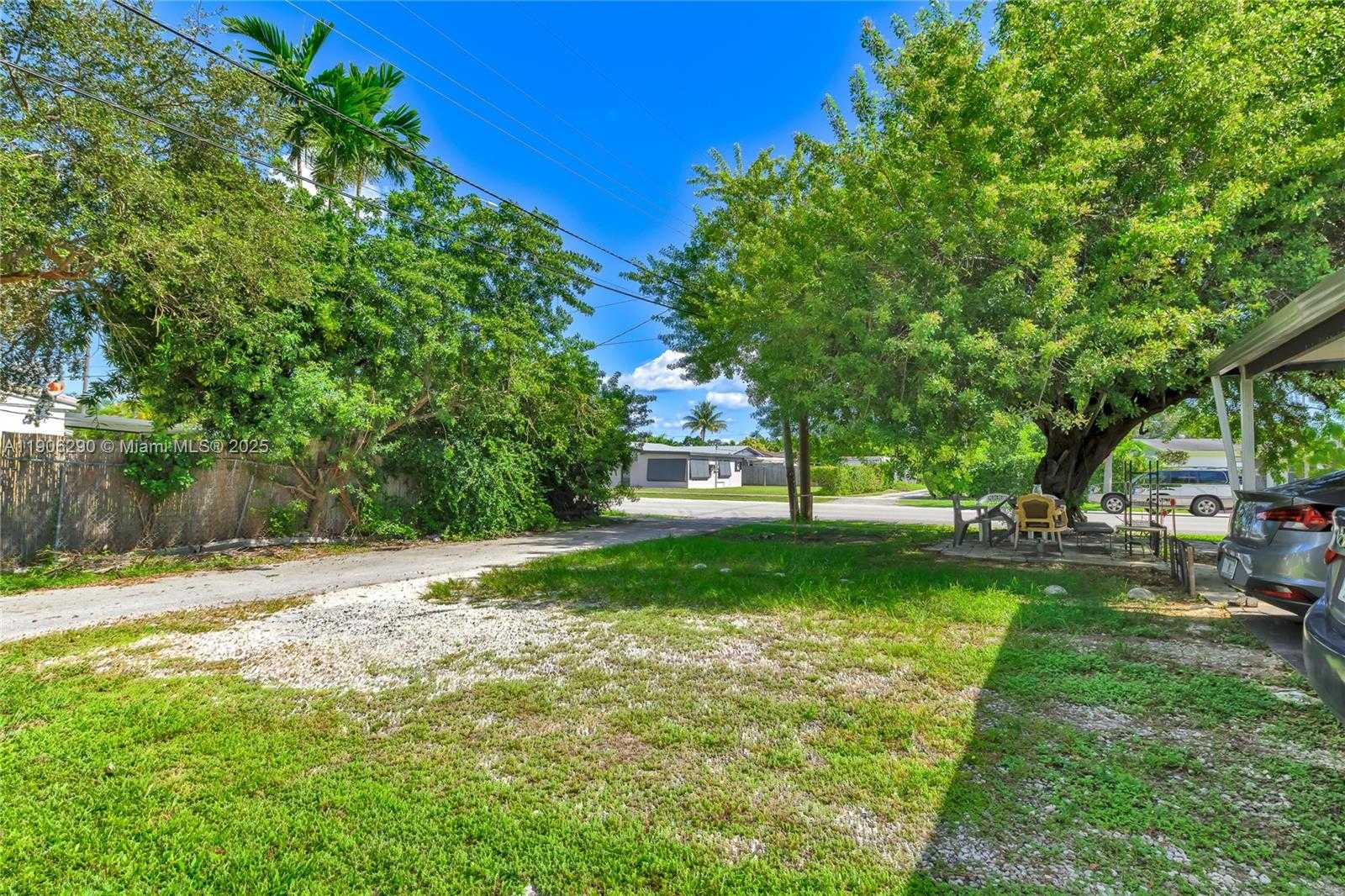 Small Image of 1499 NORTH EAST 174TH ST, North Miami Beach Number 28
