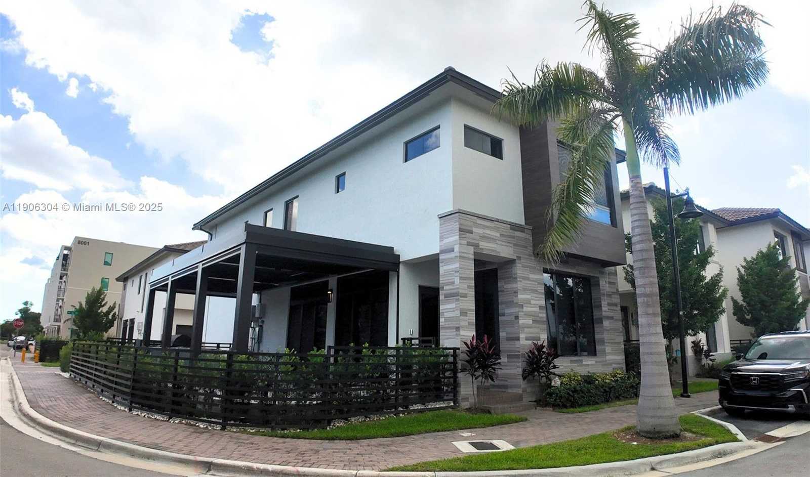 Small Image of 8002 NORTH WEST 43RD ST, Doral Number 1