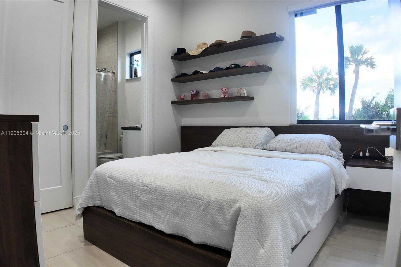 Small Image of 8002 NORTH WEST 43RD ST, Doral Number 13