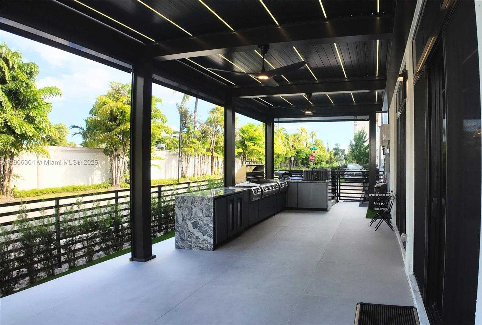 Small Image of 8002 NORTH WEST 43RD ST, Doral Number 17