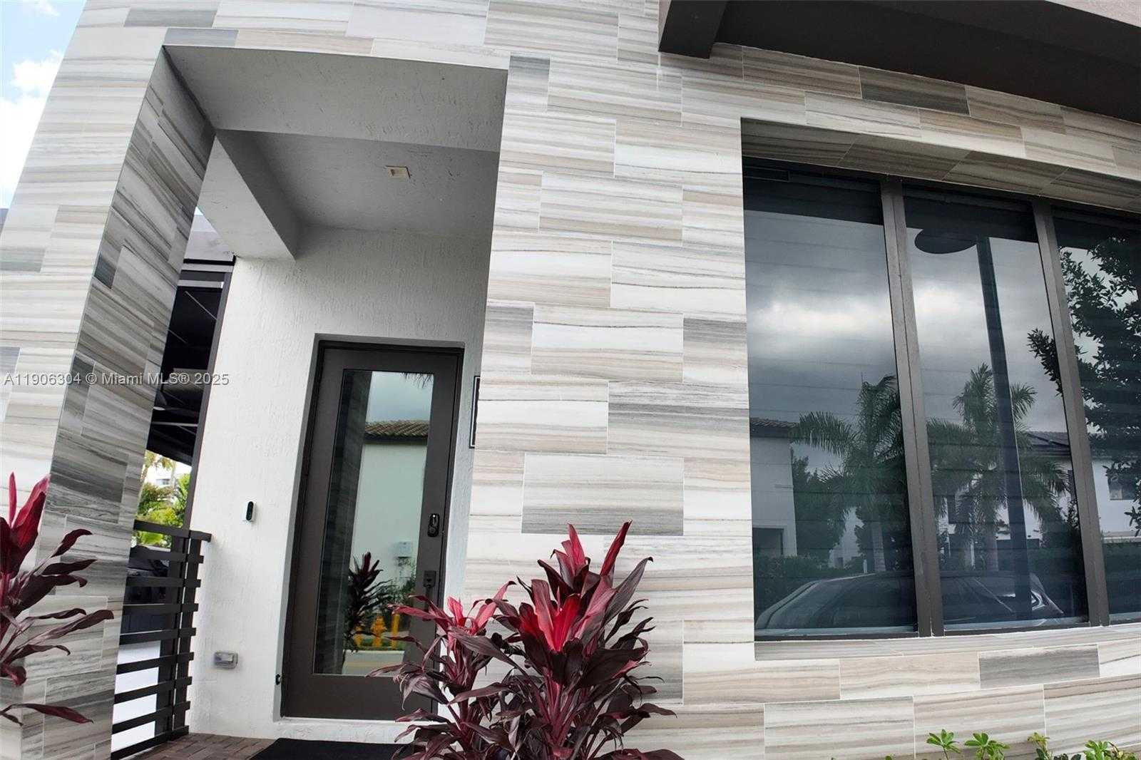 Small Image of 8002 NORTH WEST 43RD ST, Doral Number 18