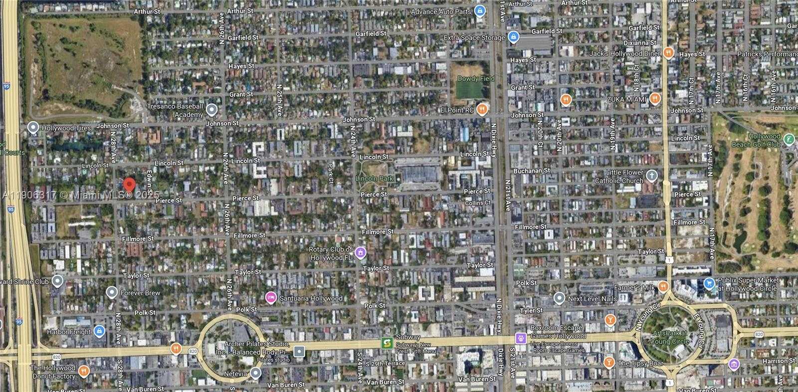 Small Image of 2743 PIERCE ST, Hollywood Number 2