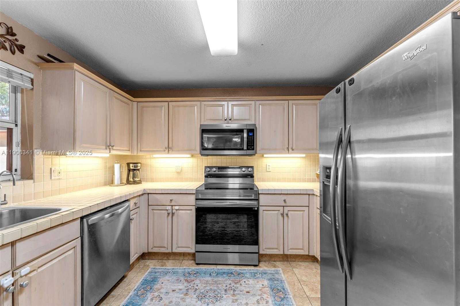 Small Image of 21500 SOUTH WEST 88TH AVE, Cutler Bay Number 10