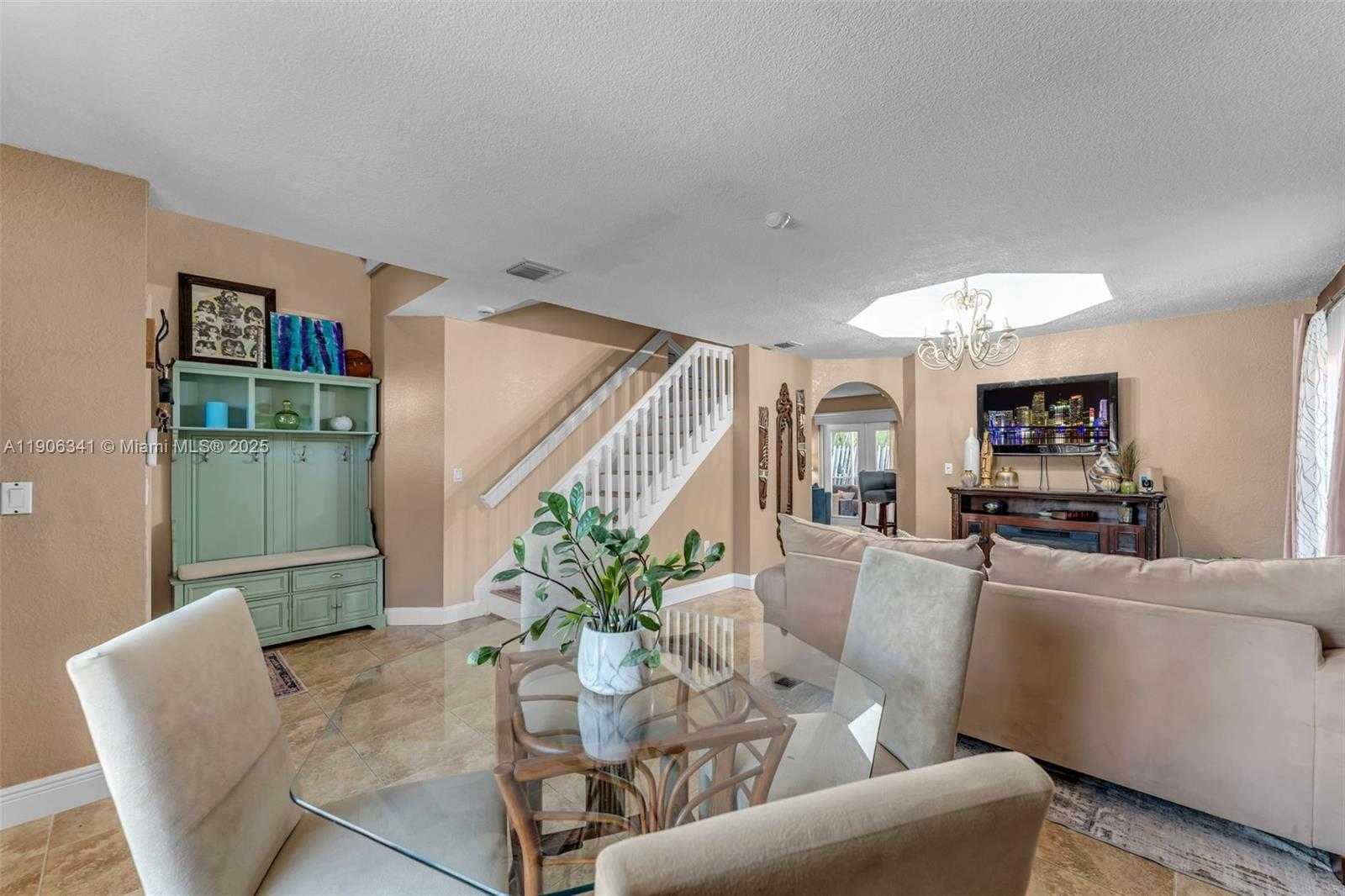 Small Image of 21500 SOUTH WEST 88TH AVE, Cutler Bay Number 5