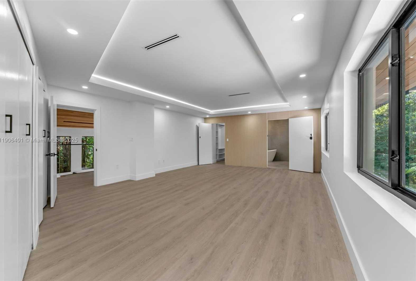 Small Image of 6525 SOUTH WEST 133RD DR, Pinecrest Number 23