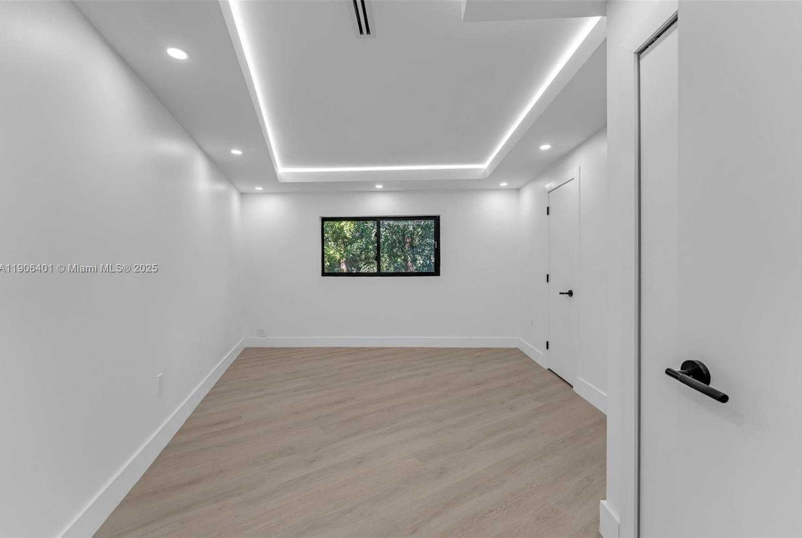 Small Image of 6525 SOUTH WEST 133RD DR, Pinecrest Number 31