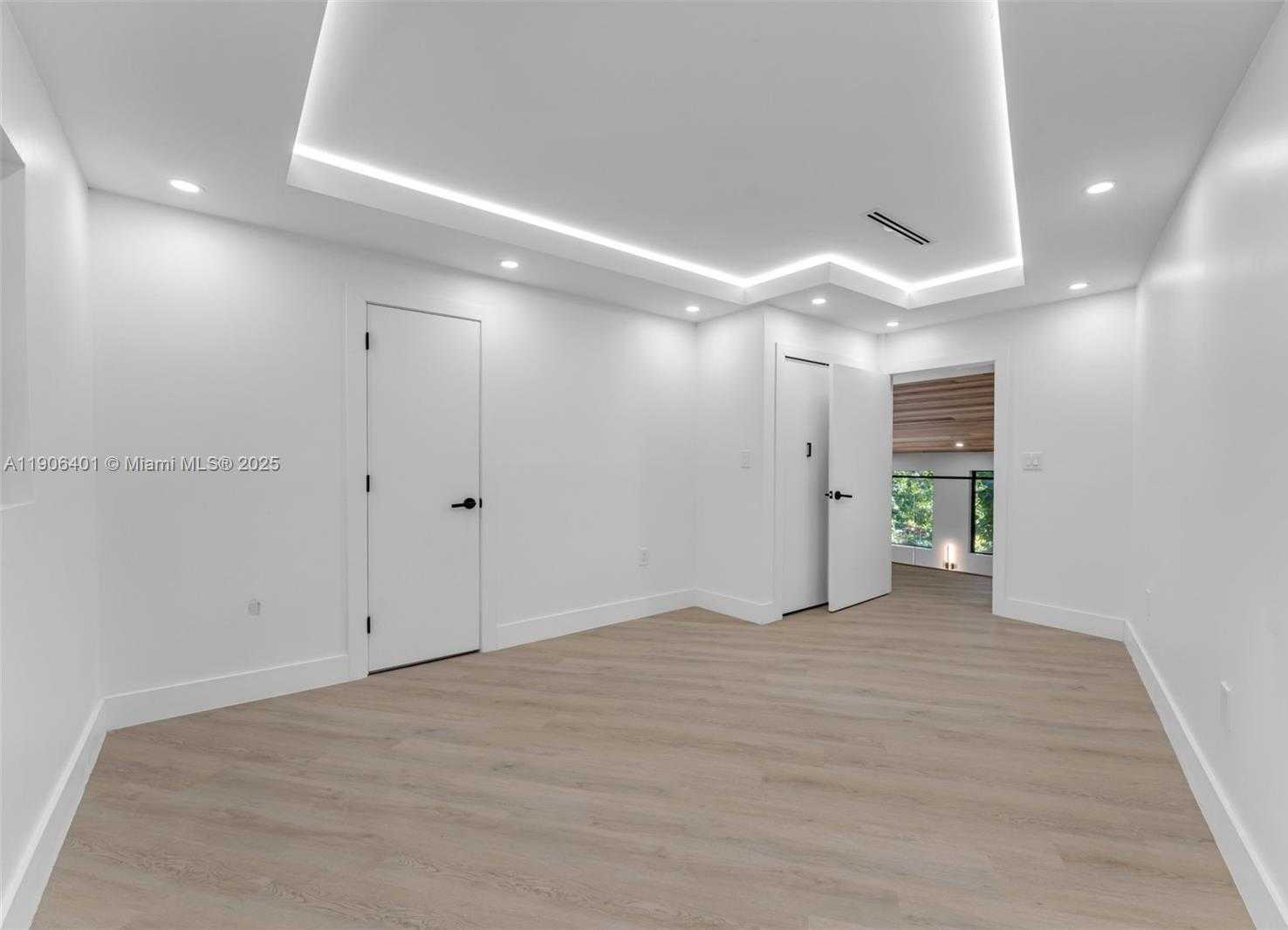 Small Image of 6525 SOUTH WEST 133RD DR, Pinecrest Number 32