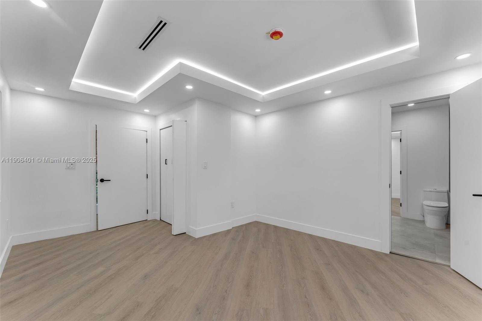 Small Image of 6525 SOUTH WEST 133RD DR, Pinecrest Number 37