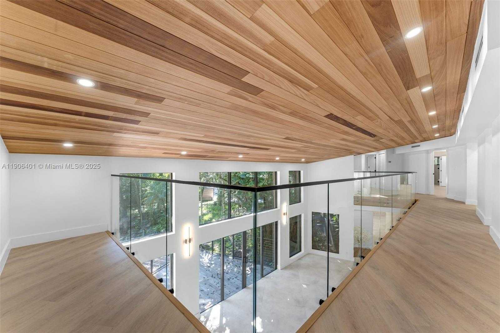 Small Image of 6525 SOUTH WEST 133RD DR, Pinecrest Number 41