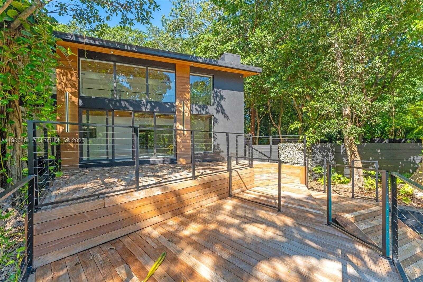 Small Image of 6525 SOUTH WEST 133RD DR, Pinecrest Number 58