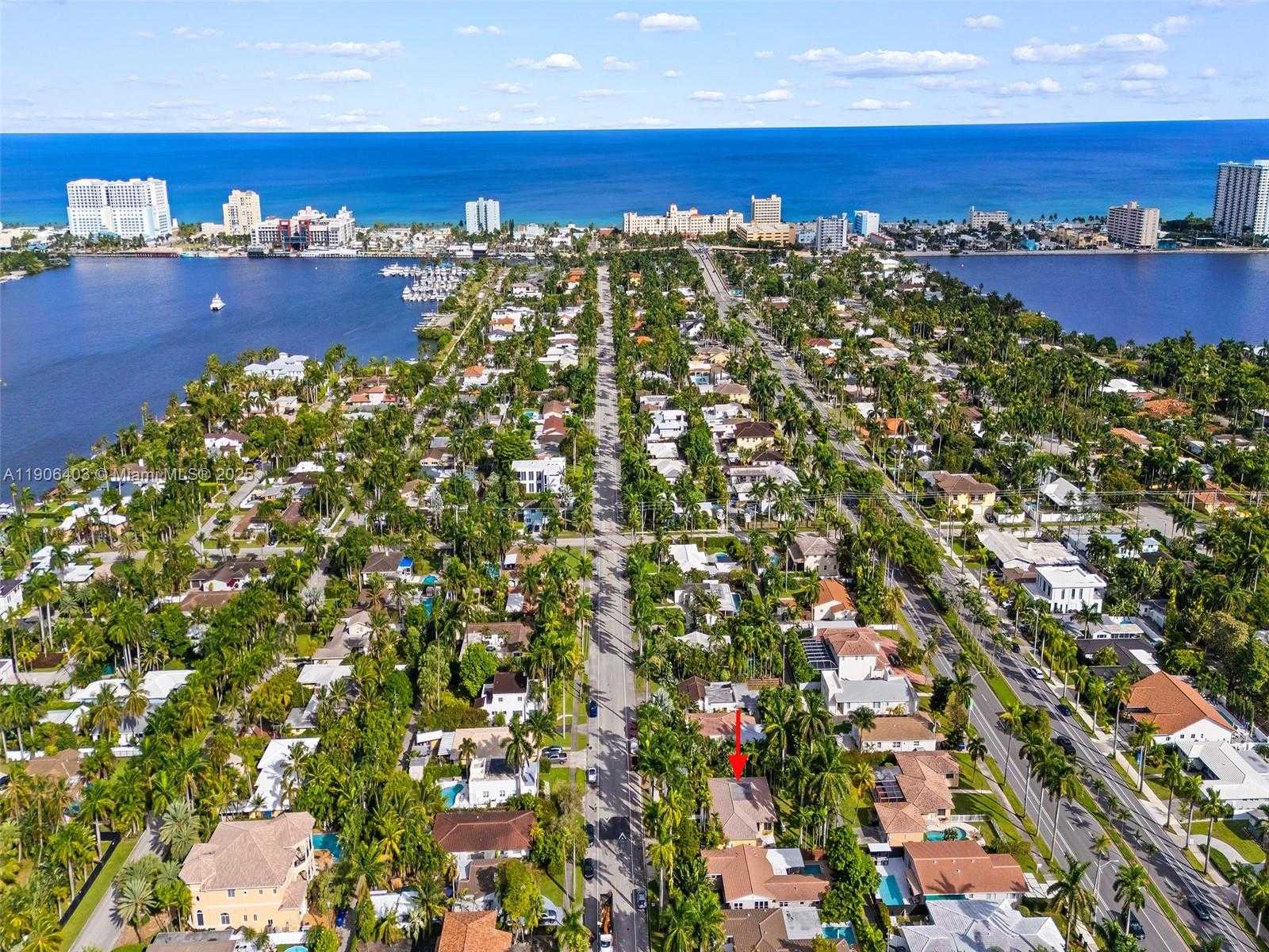 Small Image of 1038 TYLER ST, Hollywood Number 23