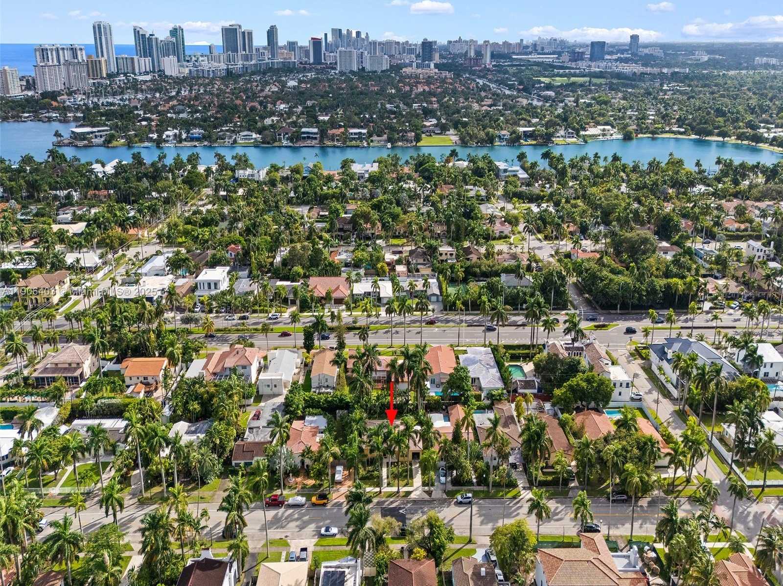 Small Image of 1038 TYLER ST, Hollywood Number 26