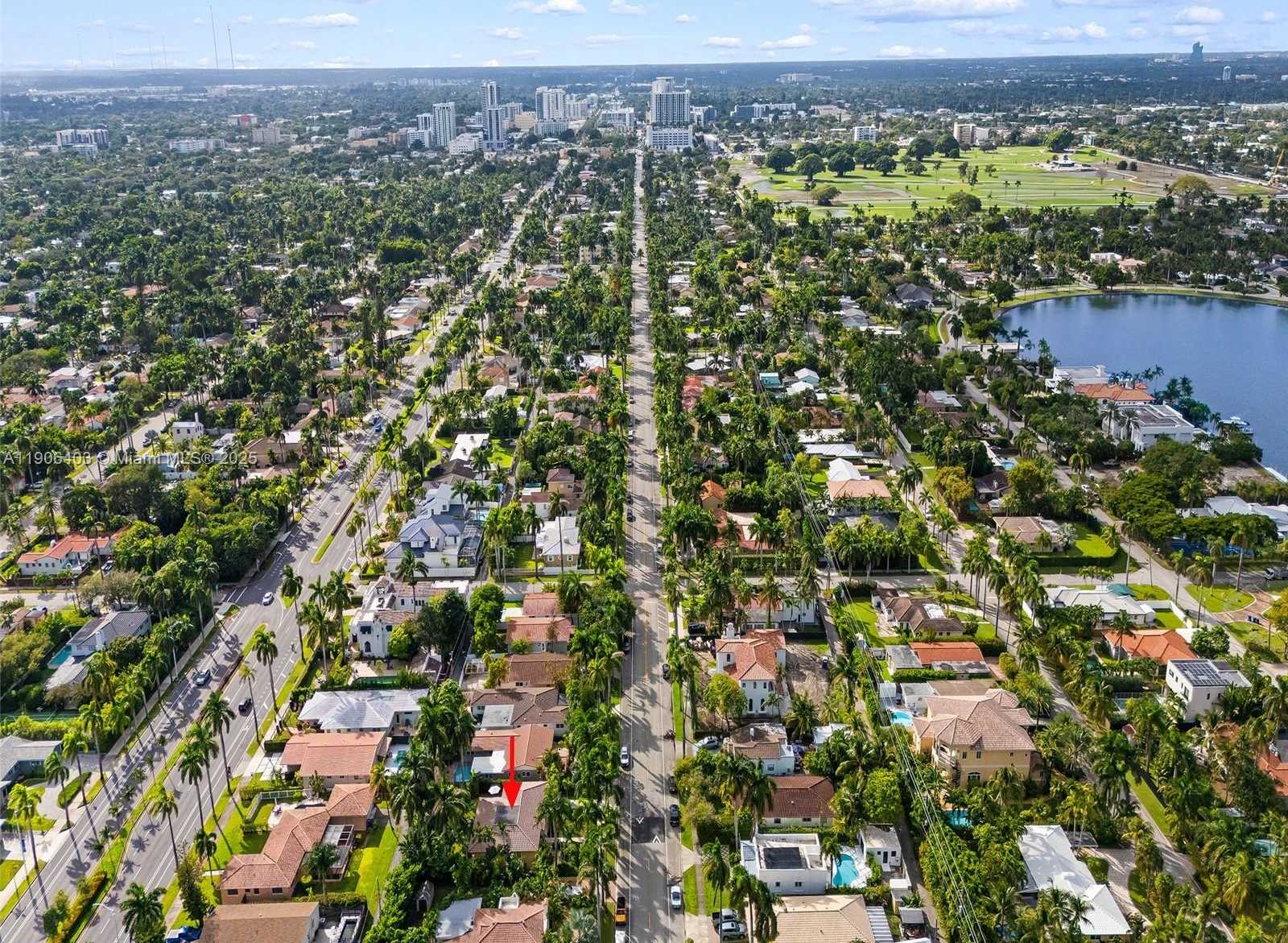 Small Image of 1038 TYLER ST, Hollywood Number 27