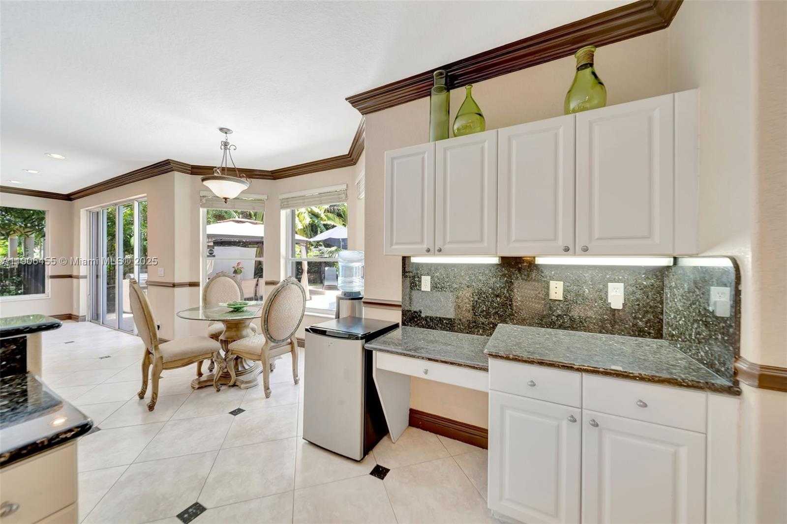 Small Image of 2051 SOUTH WEST 152ND TER, Miramar Number 18