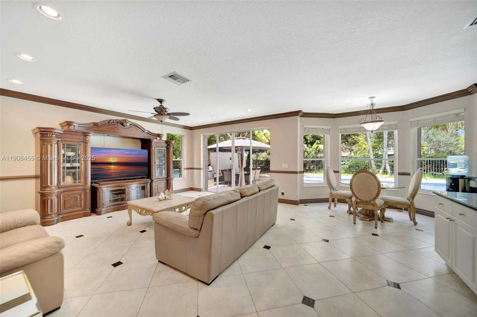 Small Image of 2051 SOUTH WEST 152ND TER, Miramar Number 26