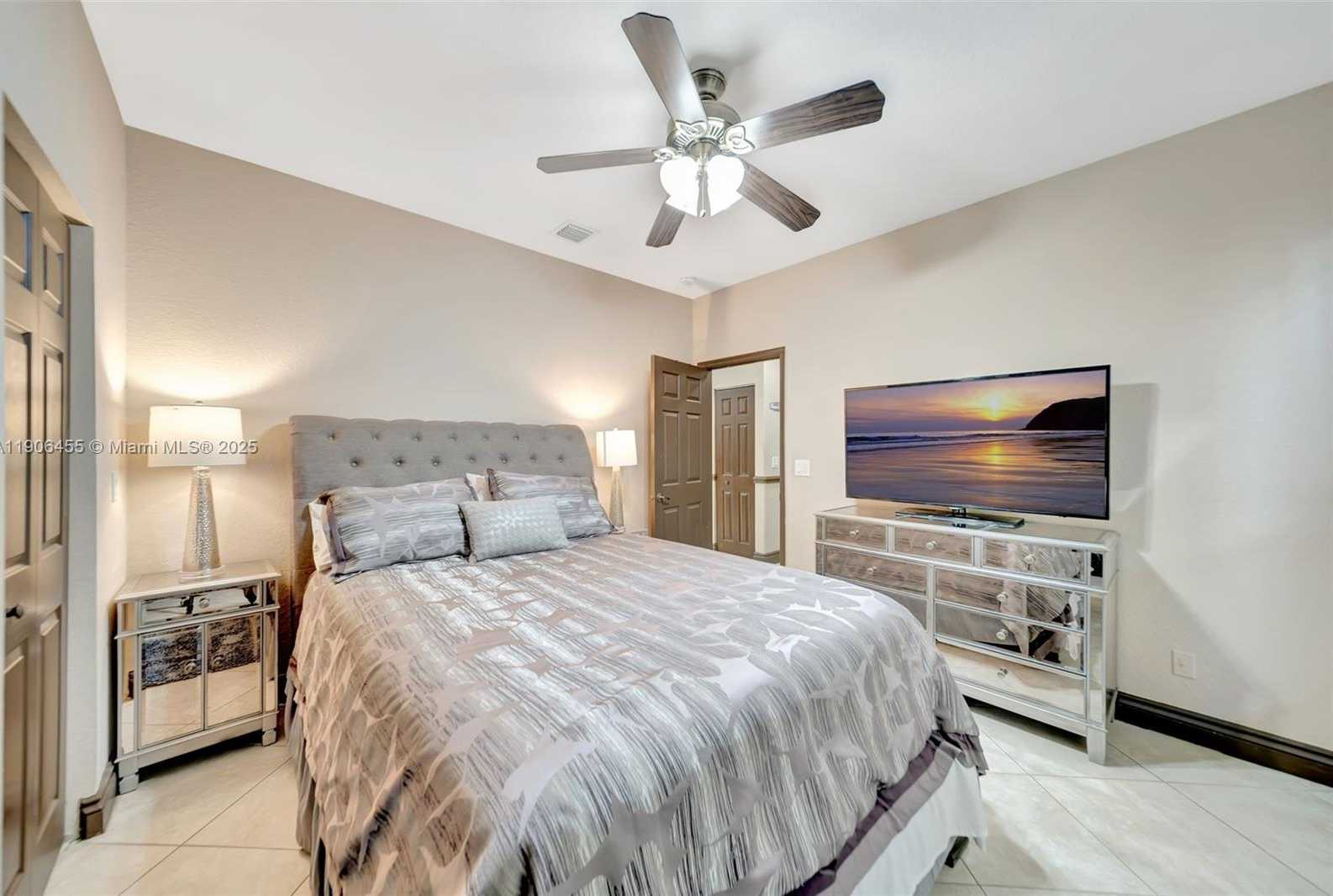 Small Image of 2051 SOUTH WEST 152ND TER, Miramar Number 35