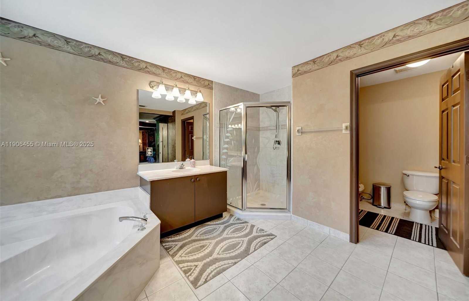 Small Image of 2051 SOUTH WEST 152ND TER, Miramar Number 47