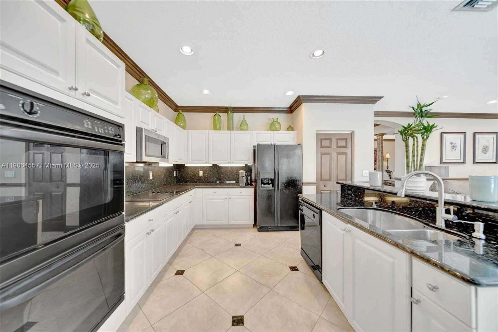 Small Image of 2051 SOUTH WEST 152ND TER, Miramar Number 5