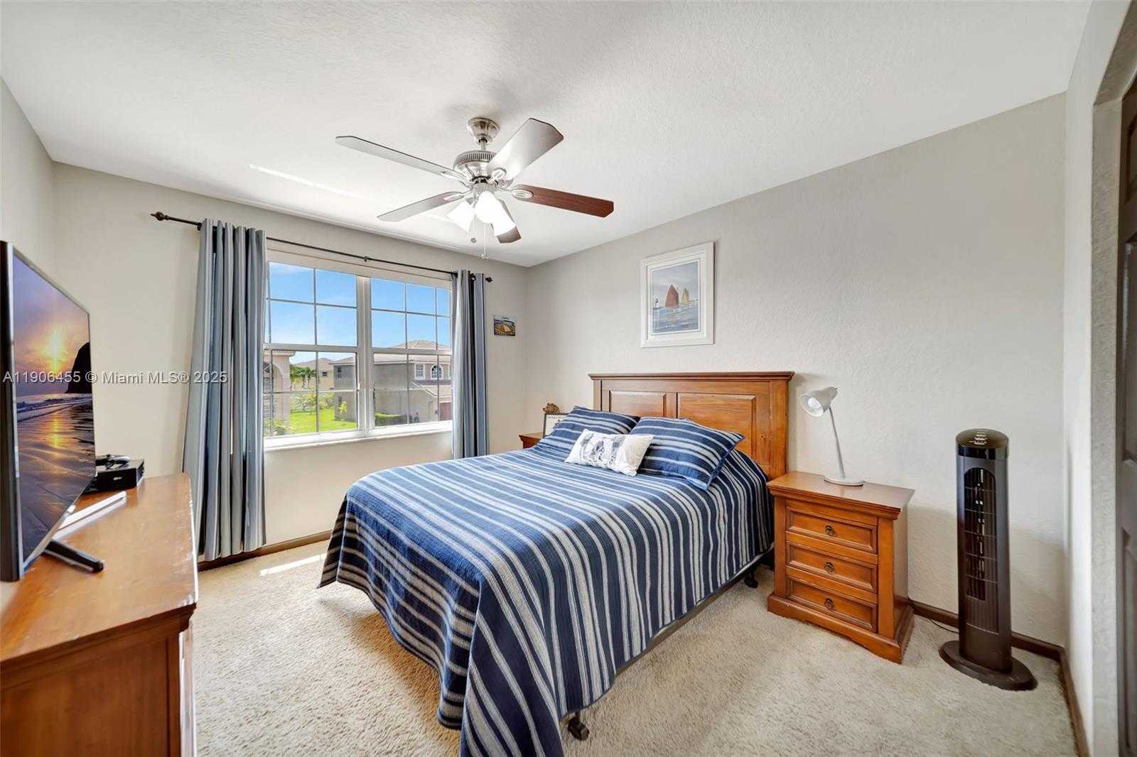 Small Image of 2051 SOUTH WEST 152ND TER, Miramar Number 52