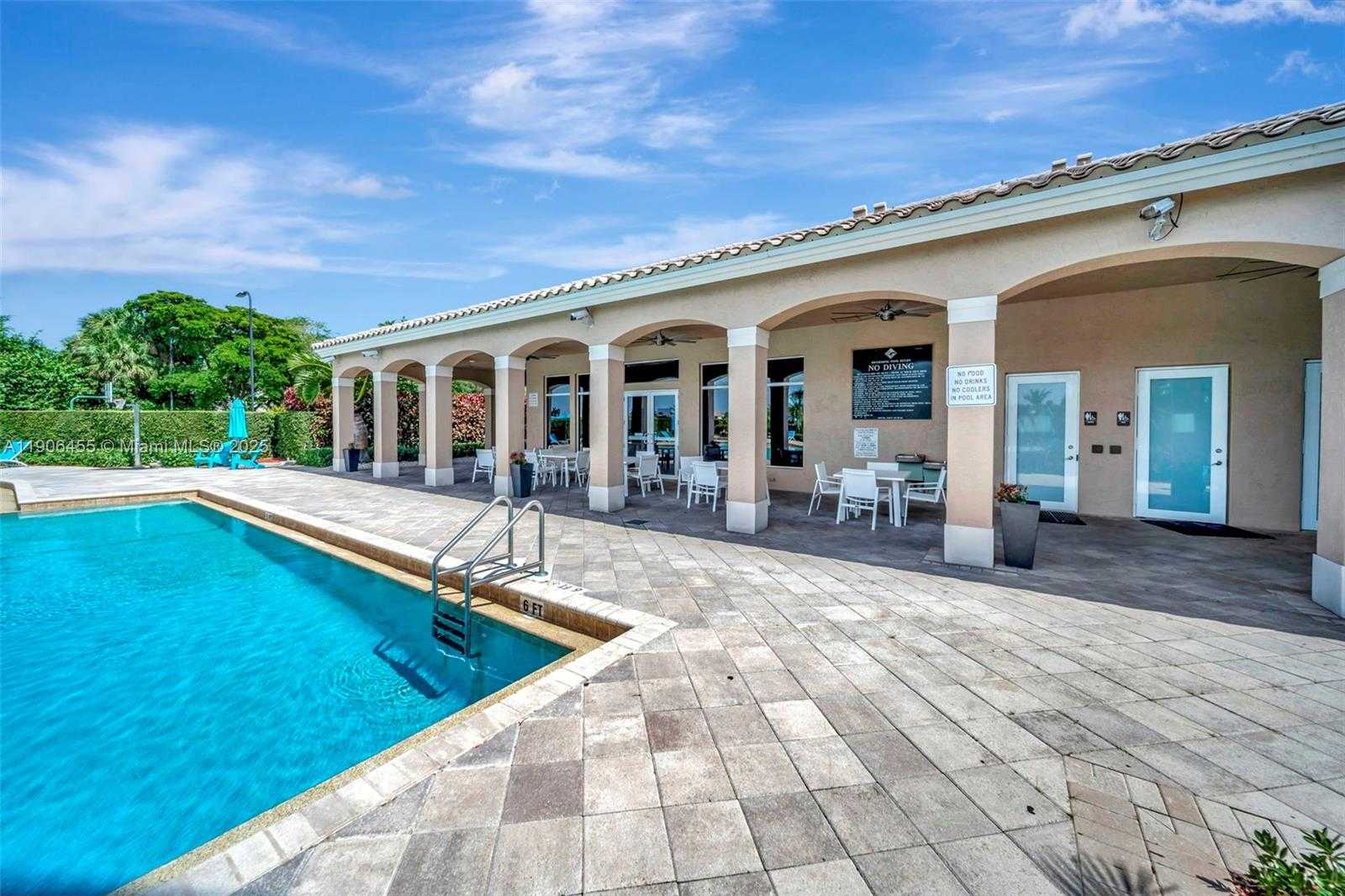 Small Image of 2051 SOUTH WEST 152ND TER, Miramar Number 76