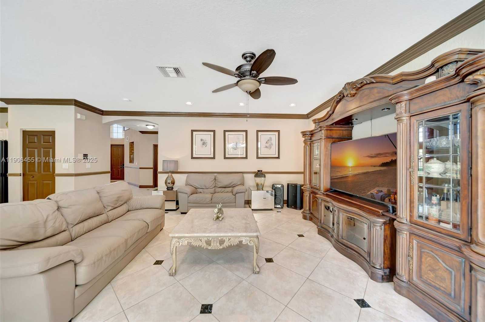 Small Image of 2051 SOUTH WEST 152ND TER, Miramar Number 9