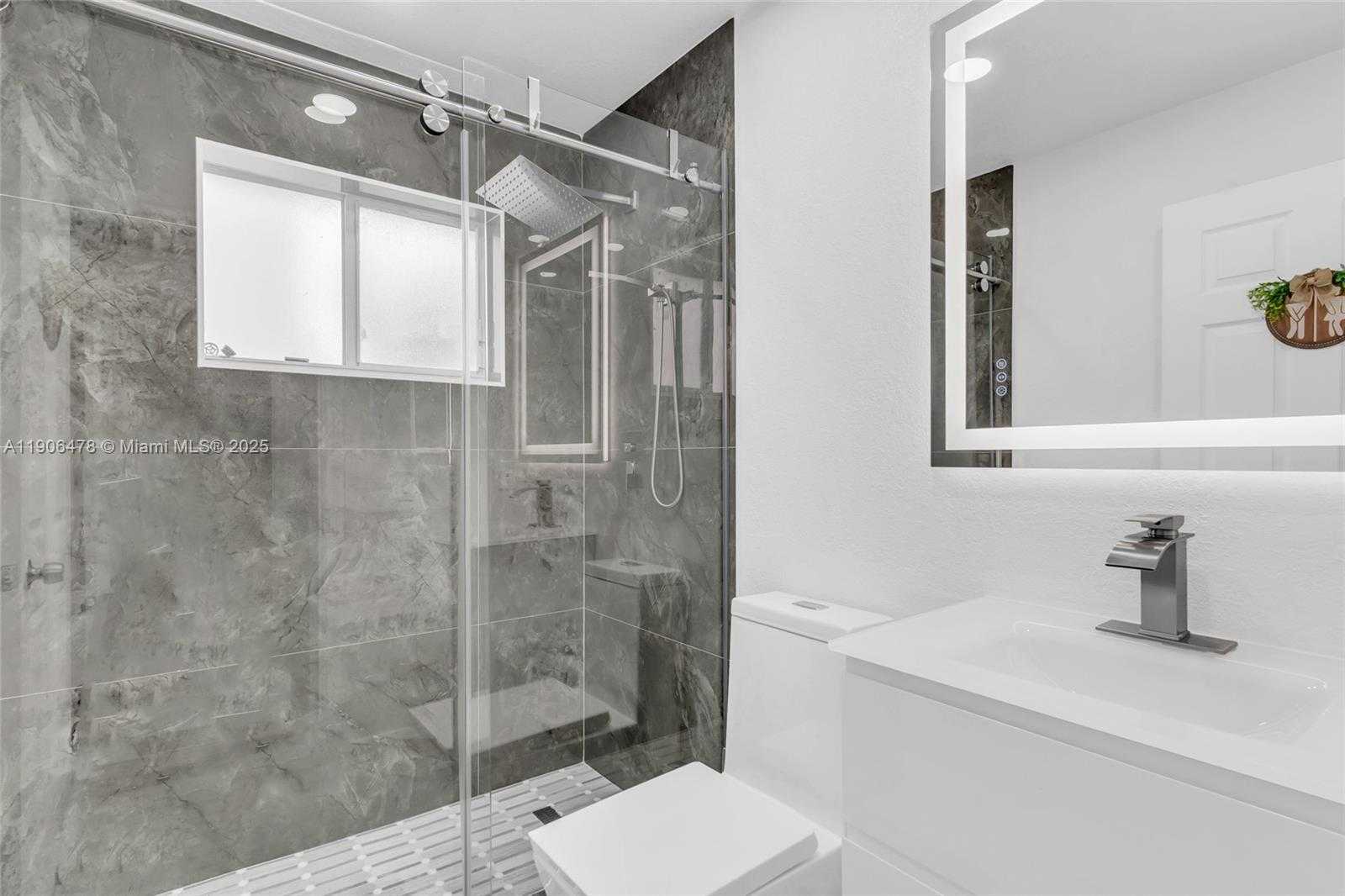 Small Image of 21410 SOUTH WEST 89TH CT, Cutler Bay Number 23