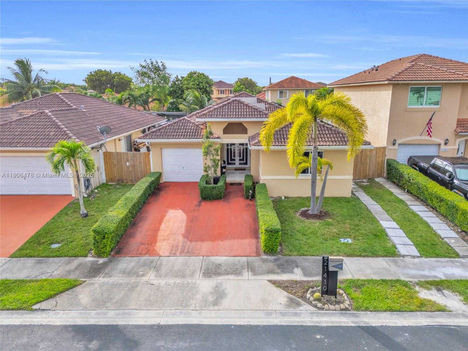 Small Image of 21410 SOUTH WEST 89TH CT, Cutler Bay Number 3