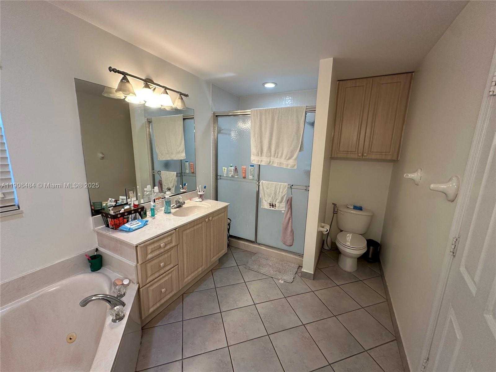 Small Image of 2066 BOREALIS WAY, Weston Number 17