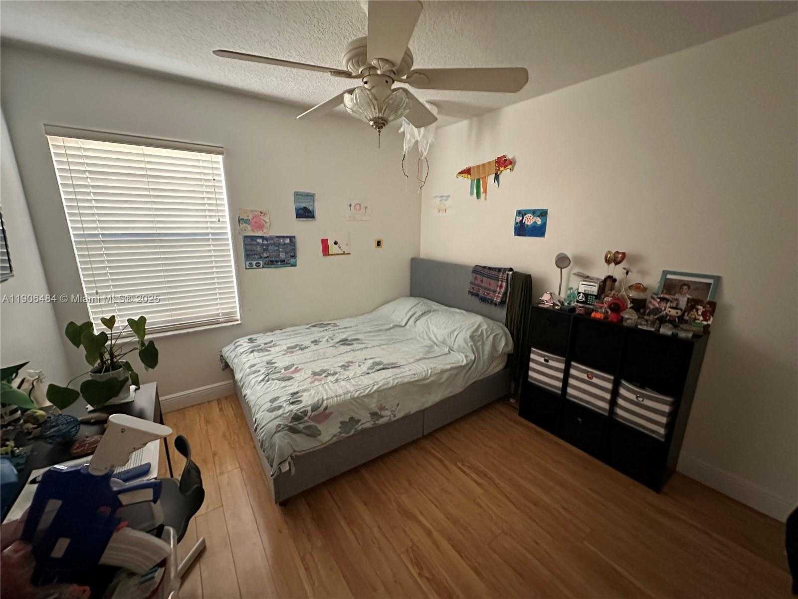 Small Image of 2066 BOREALIS WAY, Weston Number 19