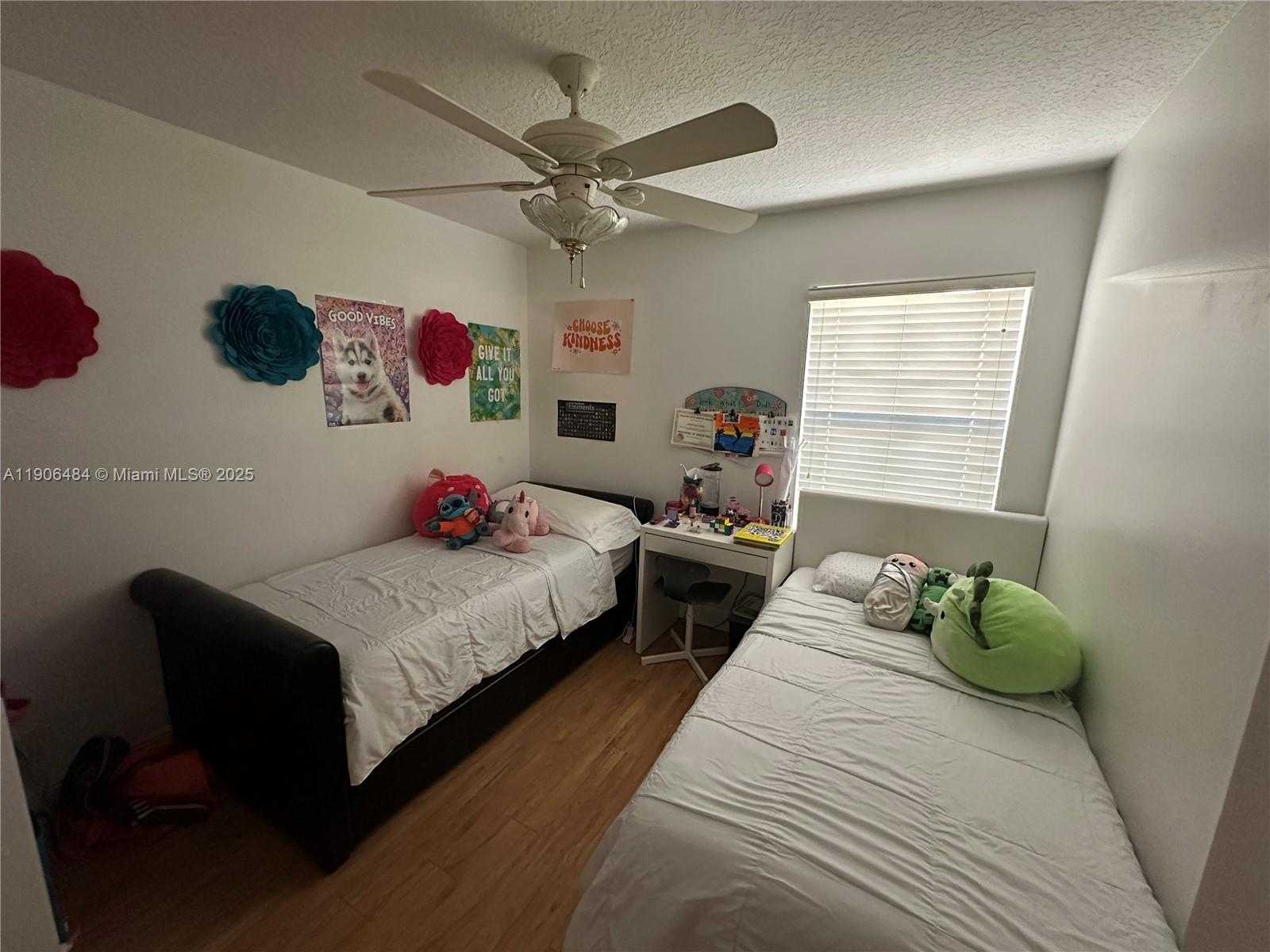 Small Image of 2066 BOREALIS WAY, Weston Number 20
