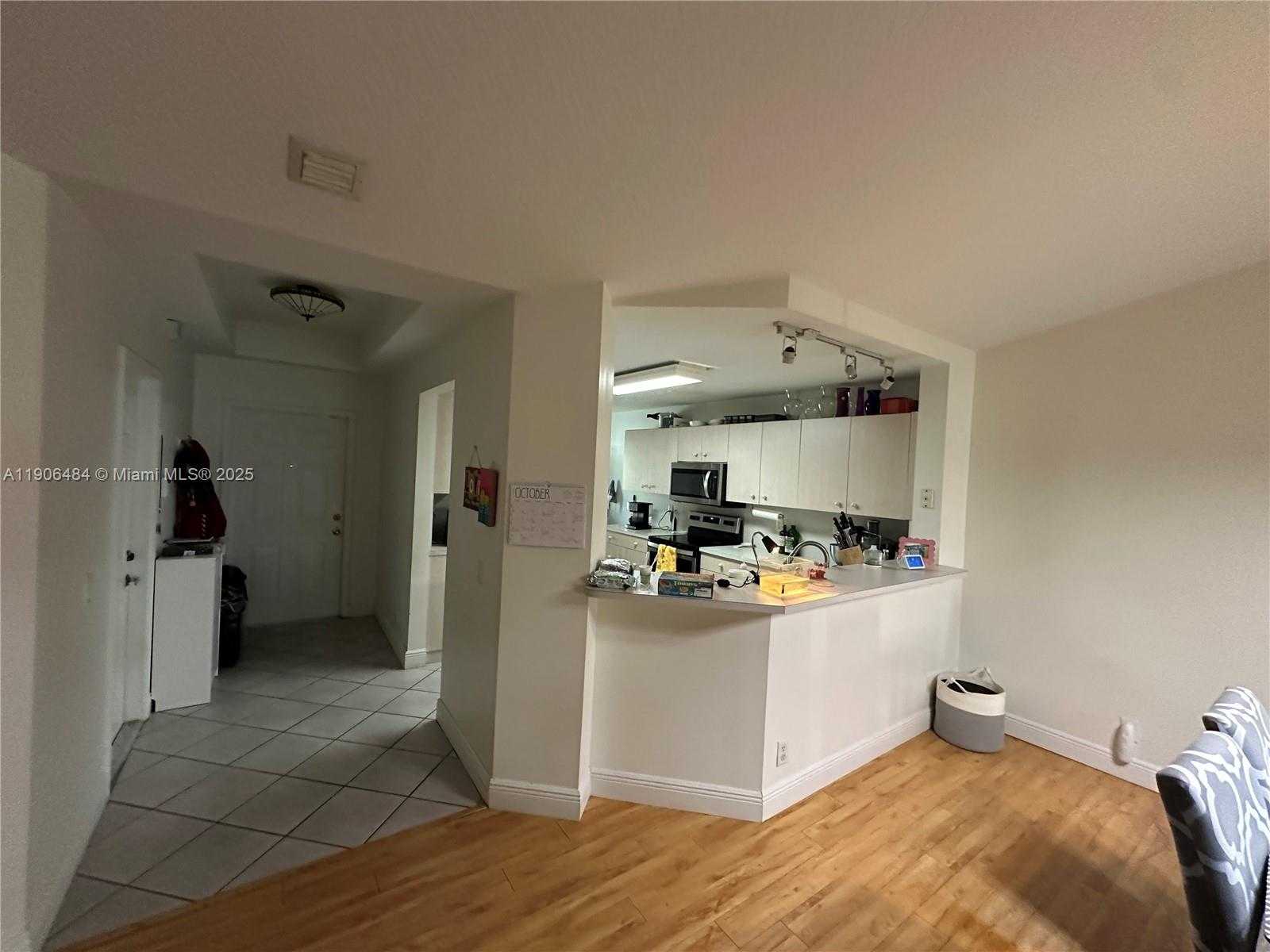 Small Image of 2066 BOREALIS WAY, Weston Number 5