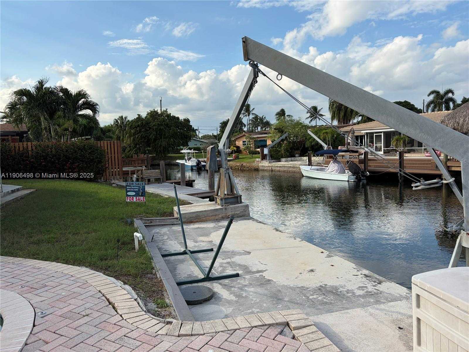 Small Image of 842 ARGONAUT ISLE, Dania Beach Number 26