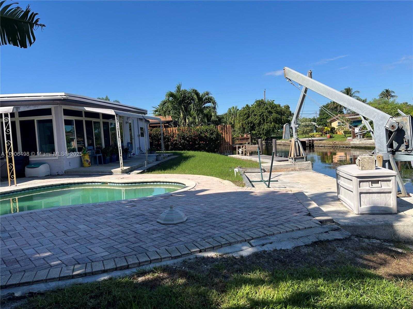 Small Image of 842 ARGONAUT ISLE, Dania Beach Number 31
