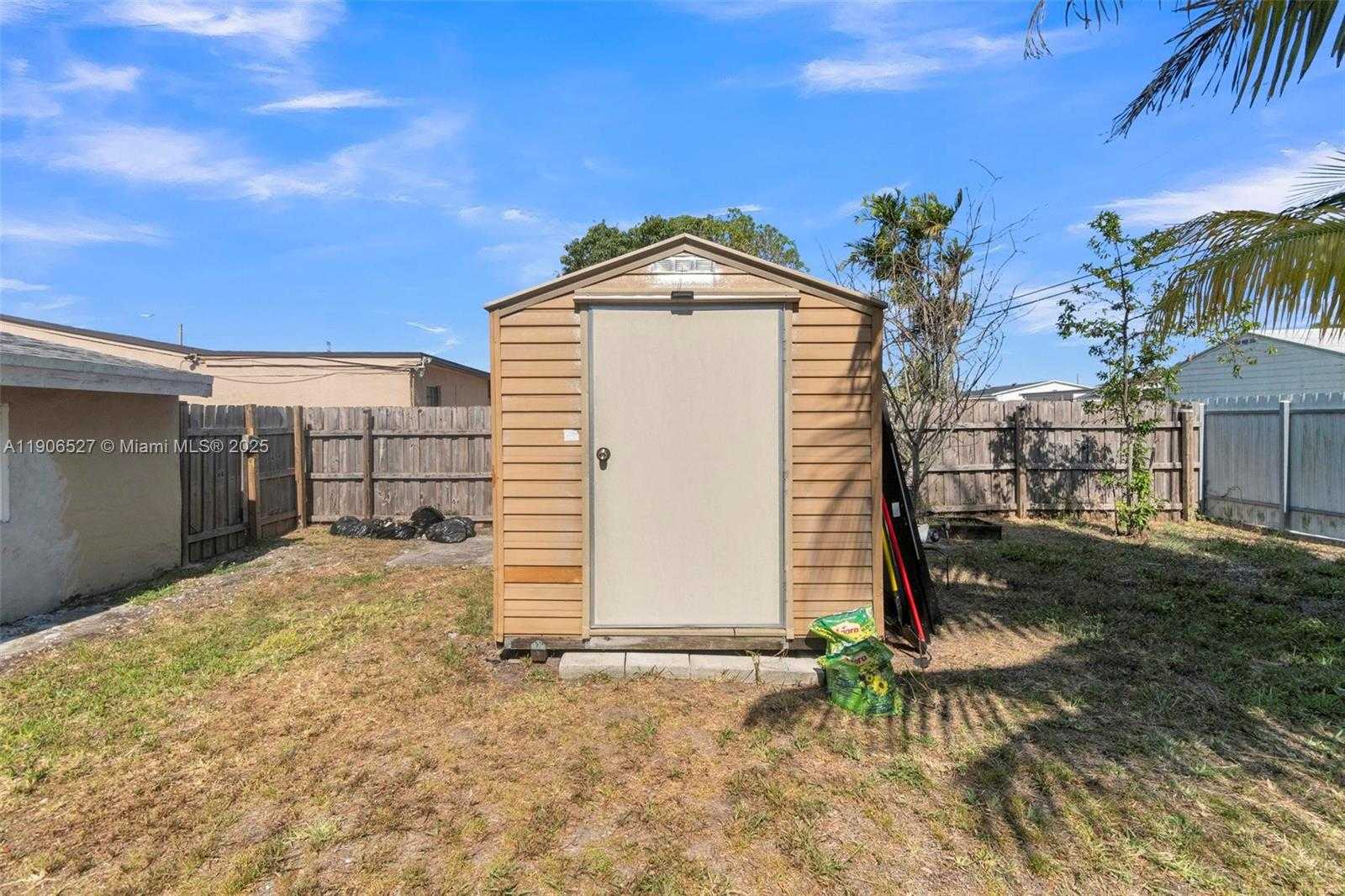 Small Image of 3610 NORTH WEST 171ST ST, Miami Gardens Number 22