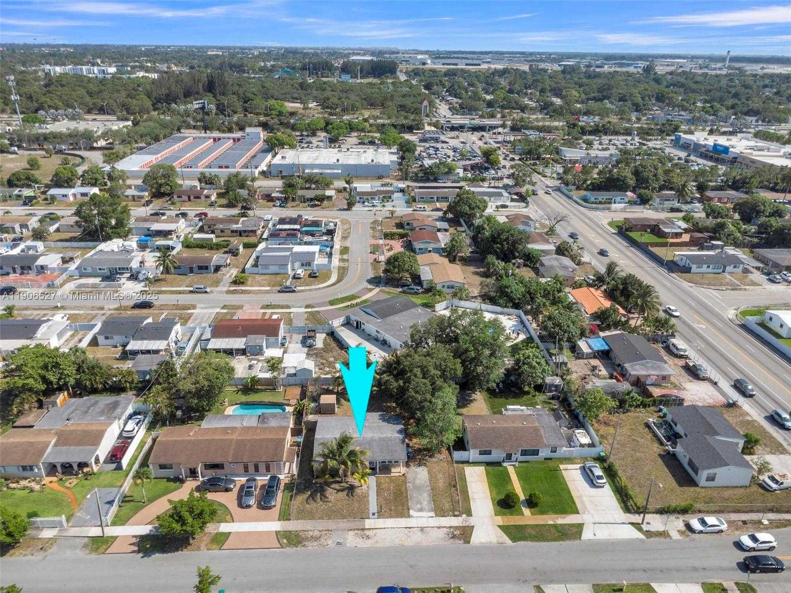 Small Image of 3610 NORTH WEST 171ST ST, Miami Gardens Number 32