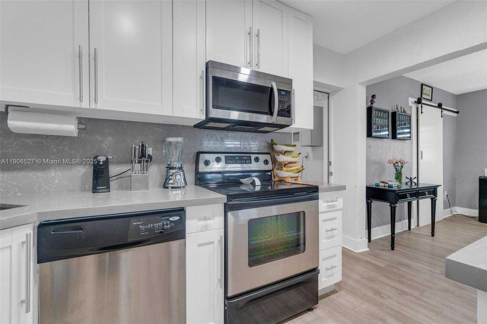 Small Image of 3610 NORTH WEST 171ST ST, Miami Gardens Number 7