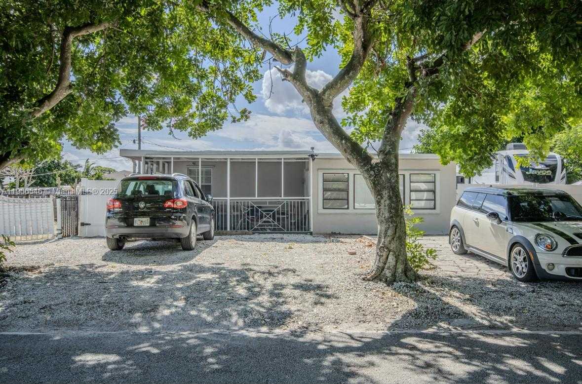 Small Image of 4158 FAITH ST, West Palm Beach Number 1