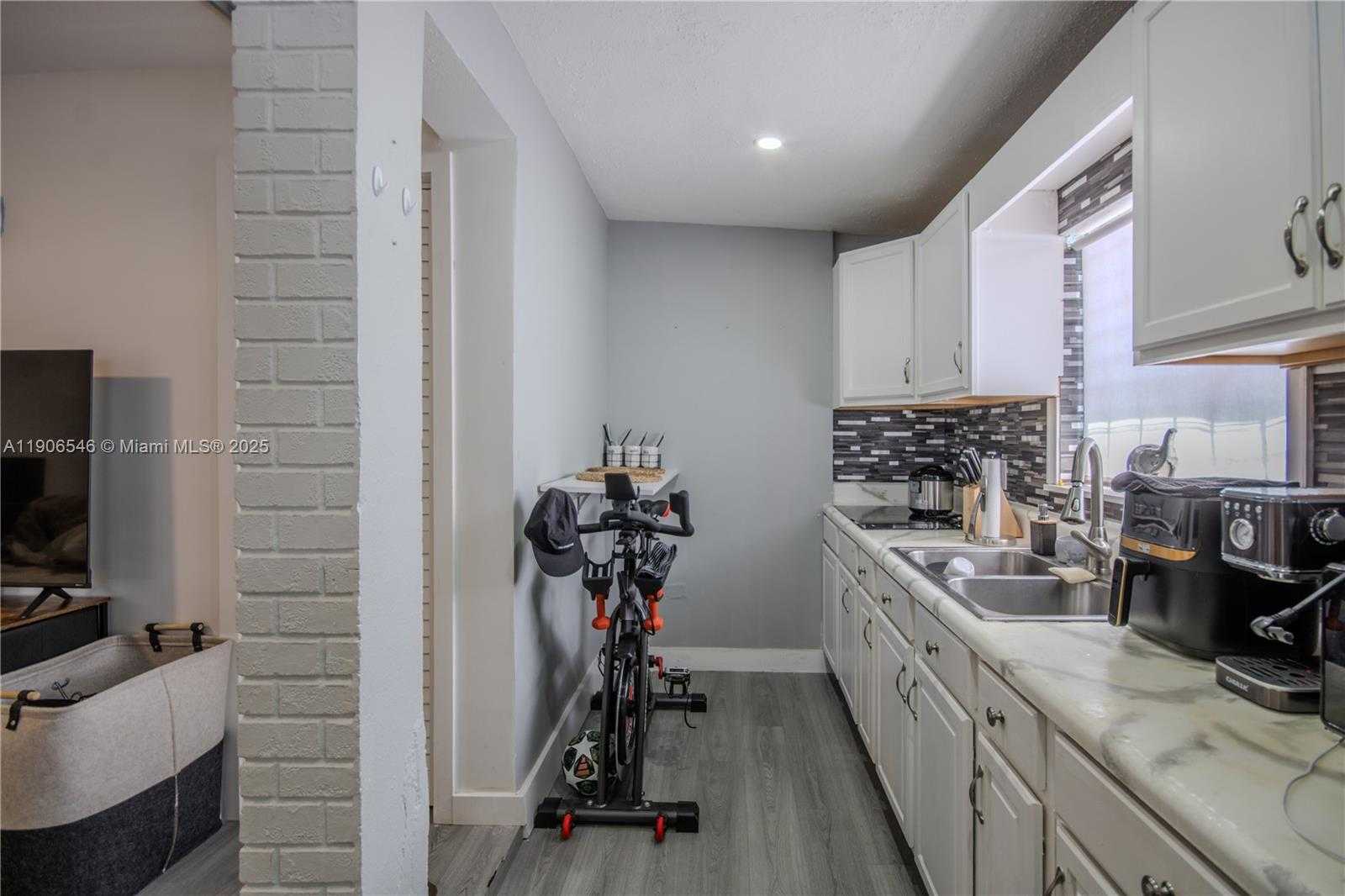 Small Image of 4158 FAITH ST, West Palm Beach Number 13