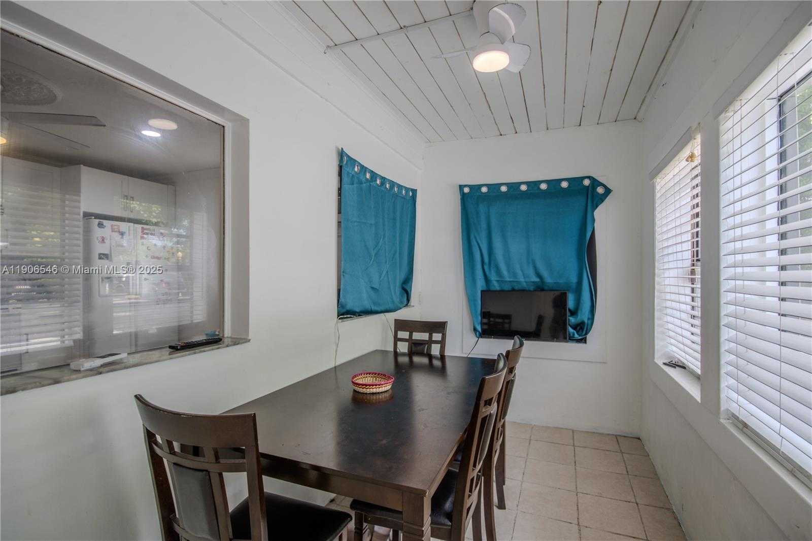 Small Image of 4158 FAITH ST, West Palm Beach Number 3