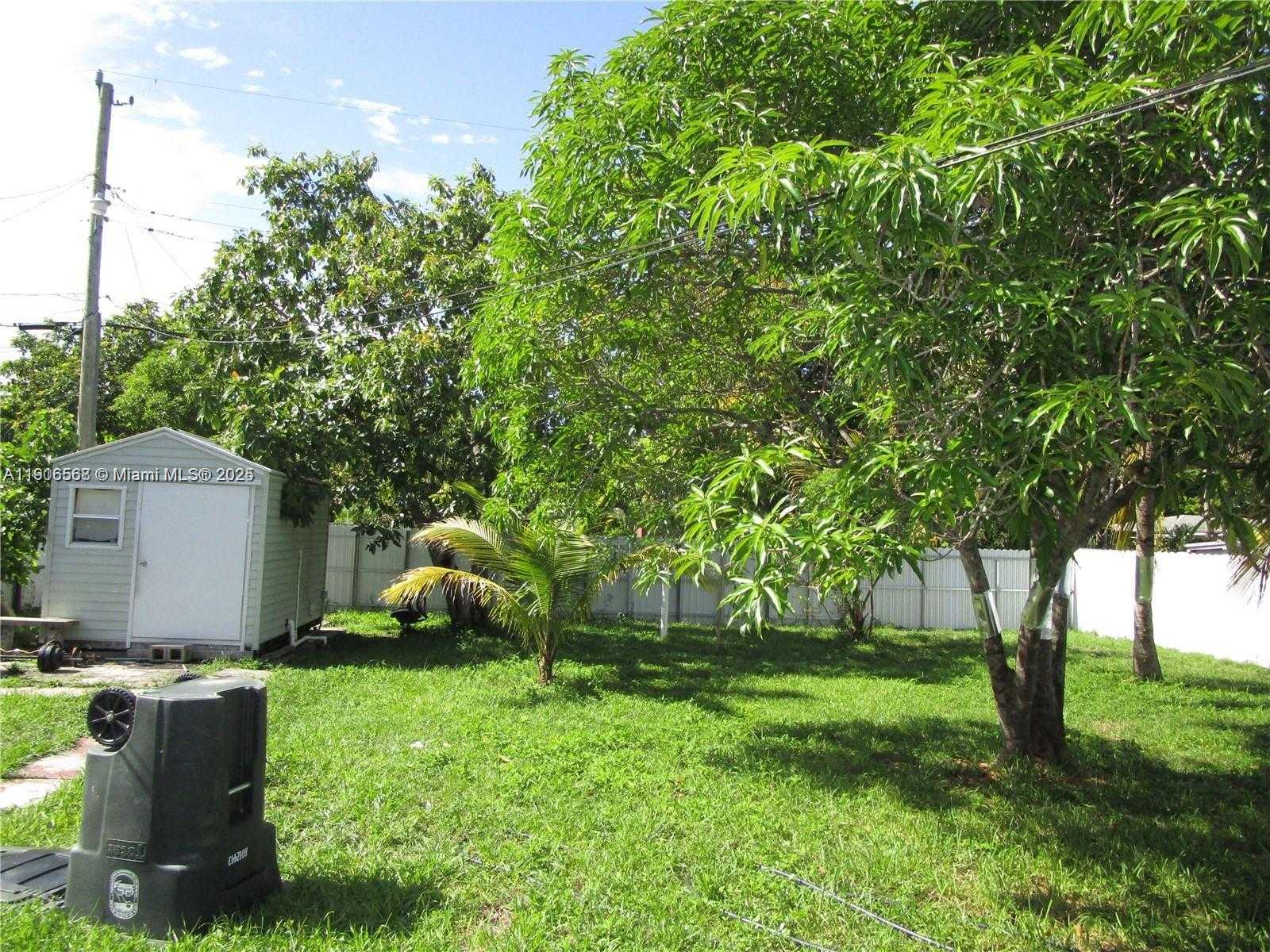 Small Image of North Miami Number 5