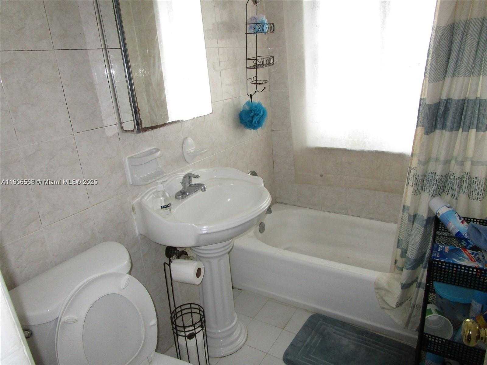 Small Image of North Miami Number 8