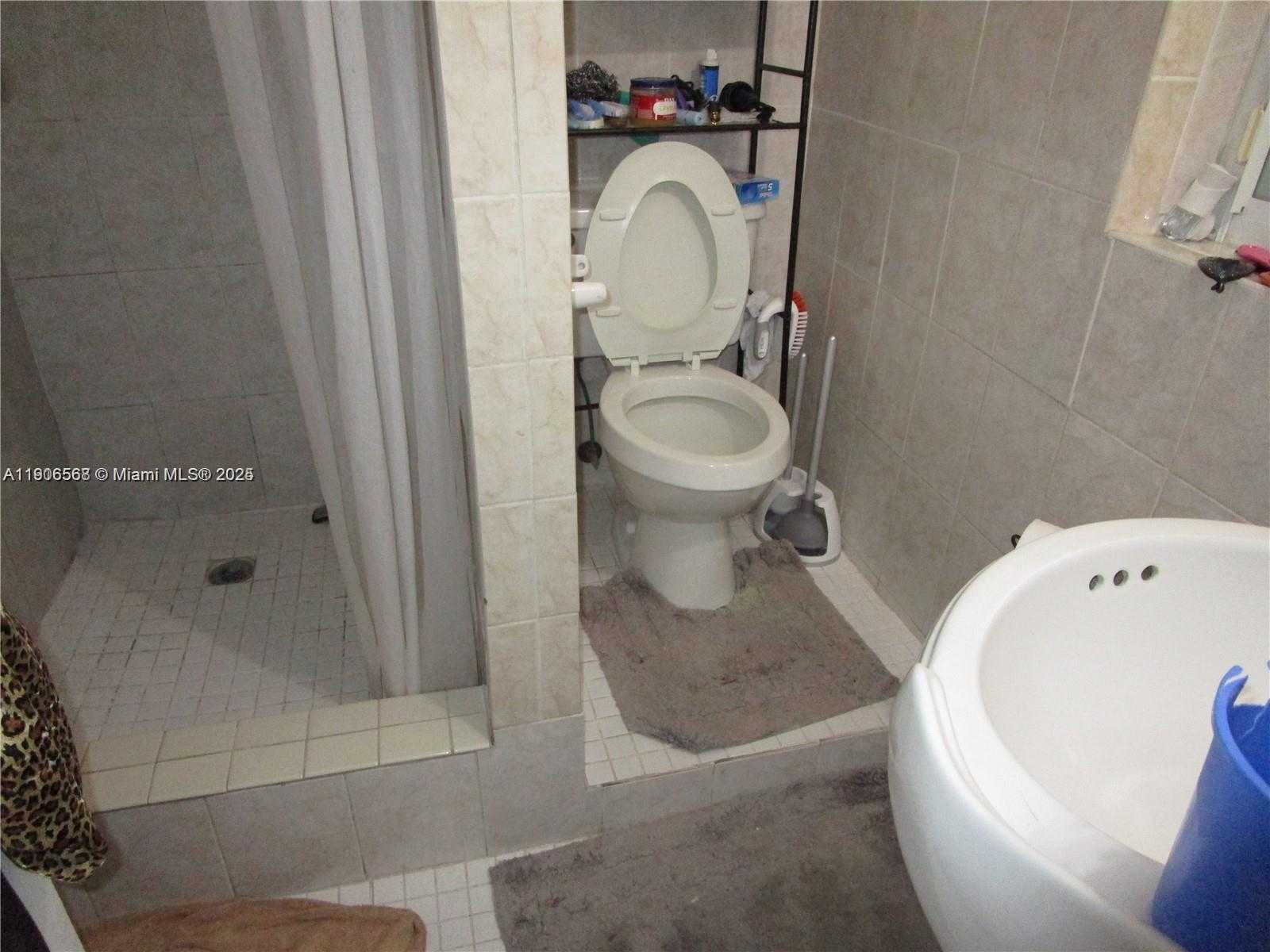 Small Image of North Miami Number 9