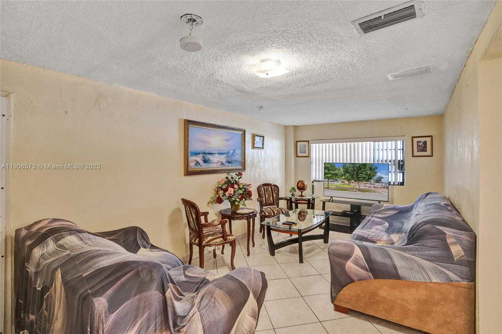 Small Image of 3260 NORTH WEST 174TH ST, Miami Gardens Number 10