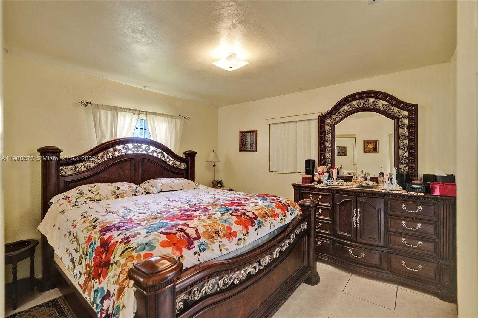 Small Image of 3260 NORTH WEST 174TH ST, Miami Gardens Number 26